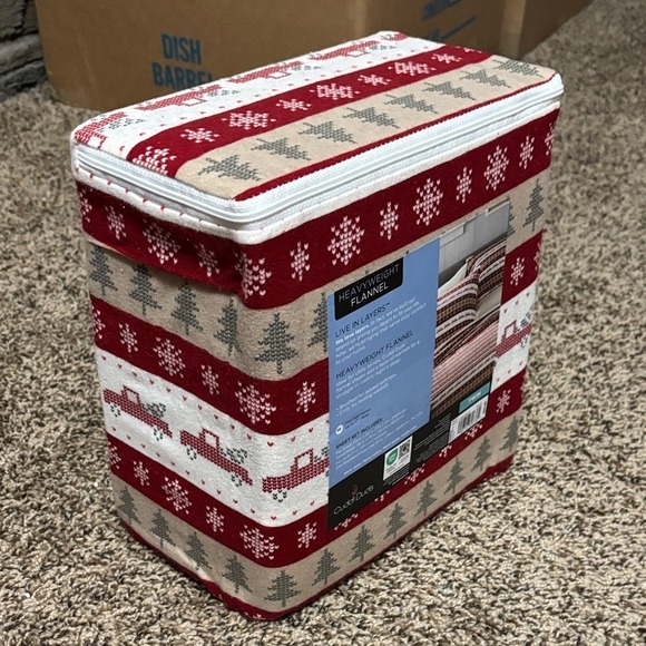 Cuddl Duds Festive Holiday Red Truck Heavyweight Twin Flannel Sheets Winter NWT - Picture 13 of 13